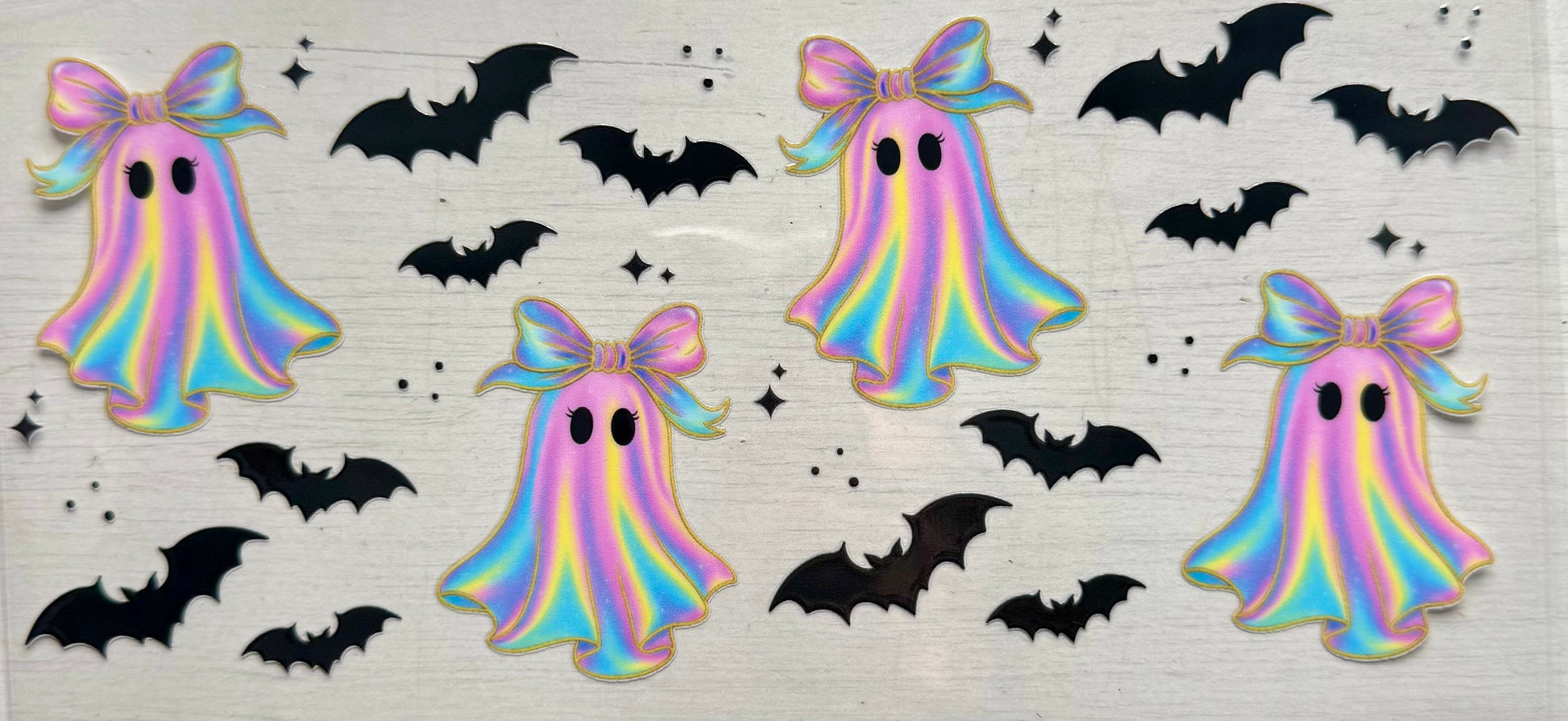 Pastel bow ghosts design
